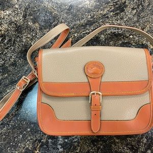 Dooney & Bourke Purse